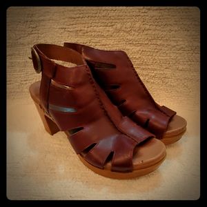 Dansko heeled sandals size 39